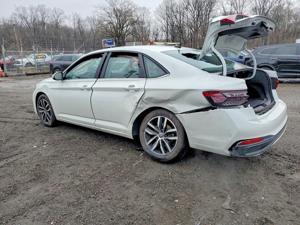 2025 Volkswagen Jetta se