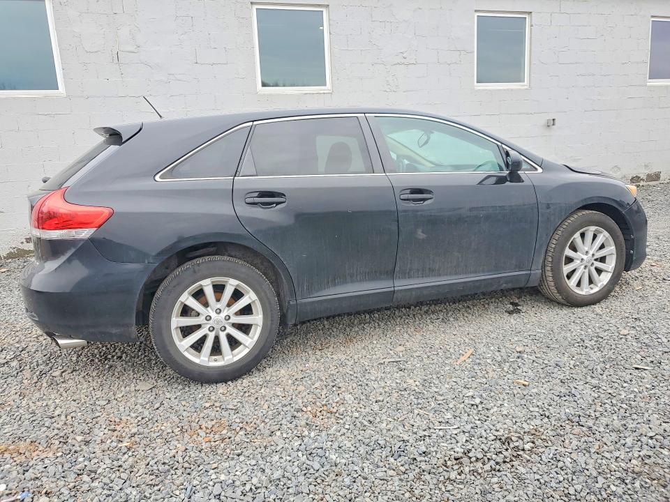 2012 Toyota Venza le
