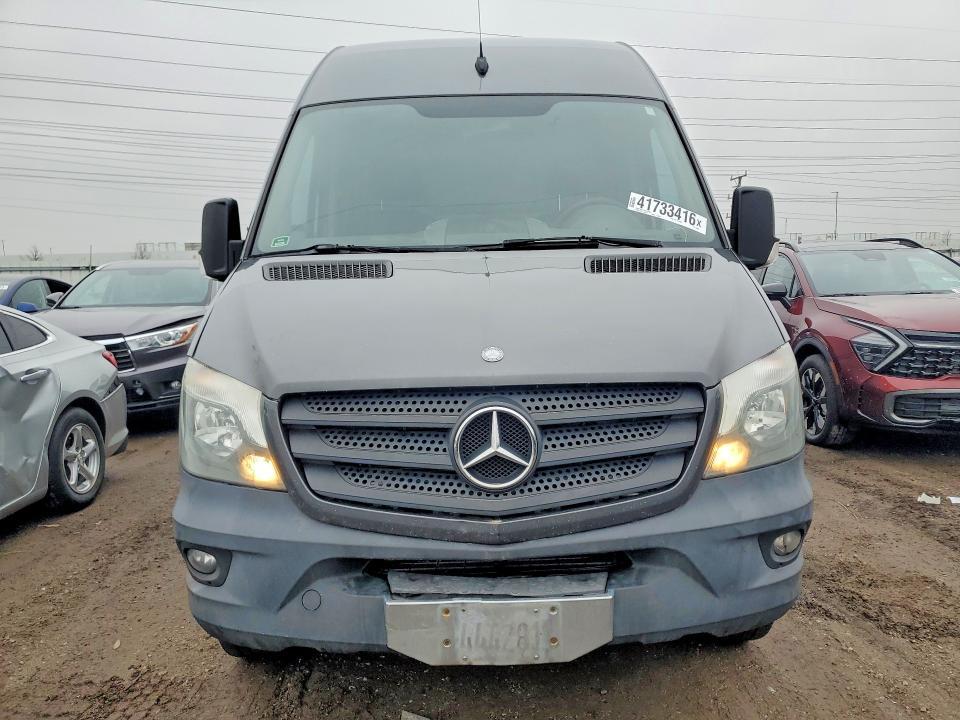 2015 Mercedes-Benz Sprinter 2500 Delivery van