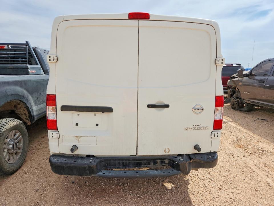 2021 Nissan NV 2500 Delivery Van