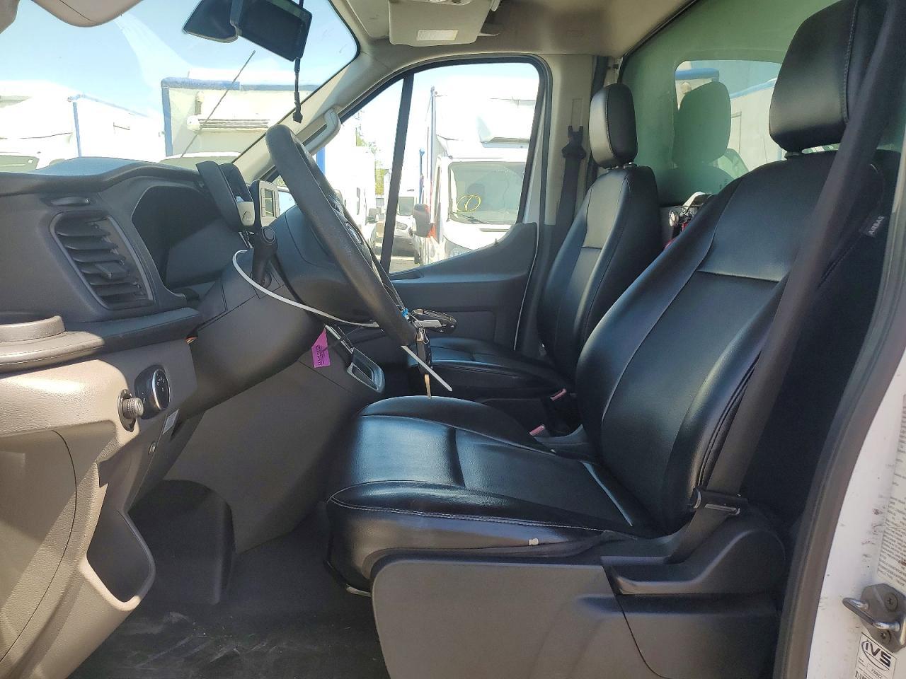 2020 Ford Transit Delivery Truck