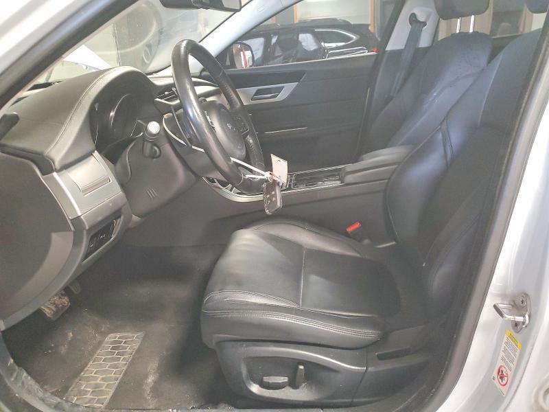 2017 Jaguar Xf Premium