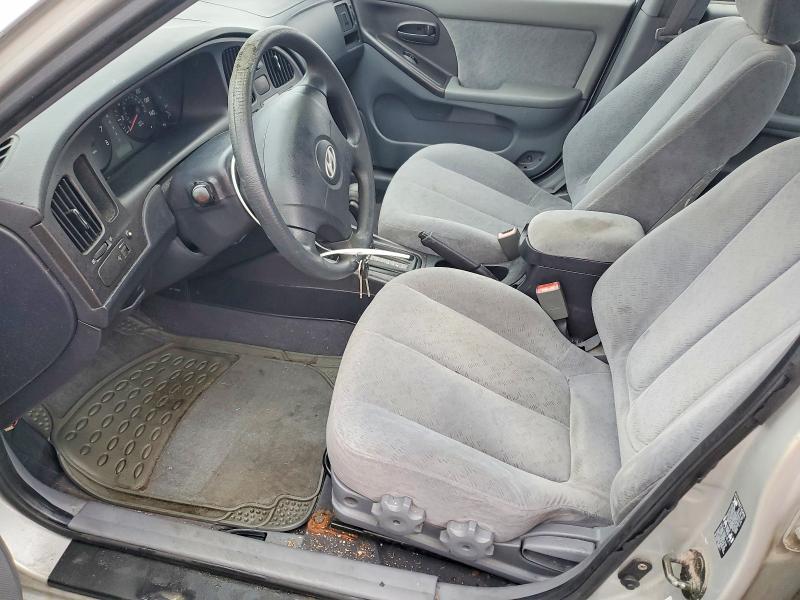 2004 Hyundai Elantra gls