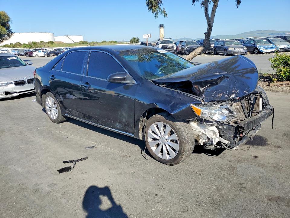 2013 Toyota Camry le