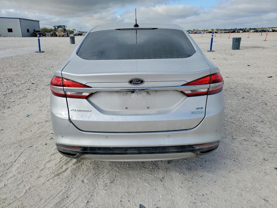 2017 Ford Fusion se