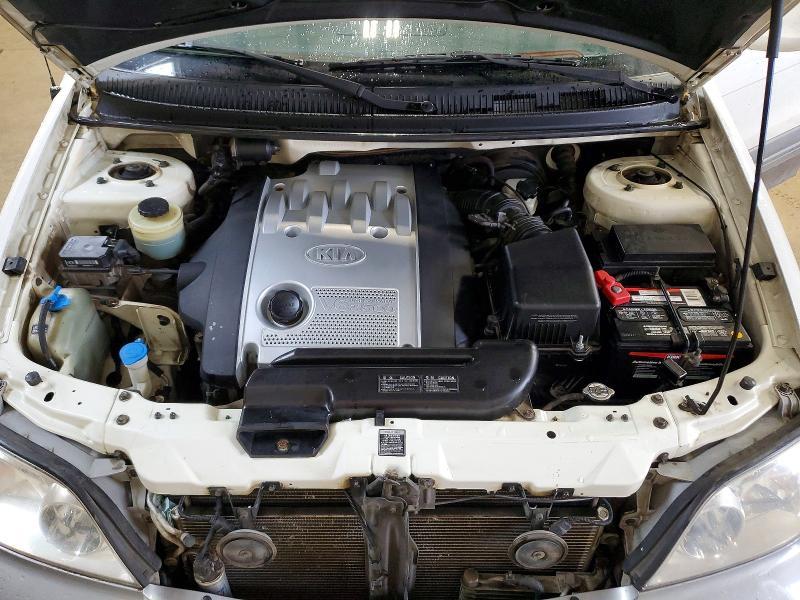 2002 KIA Sedona ex