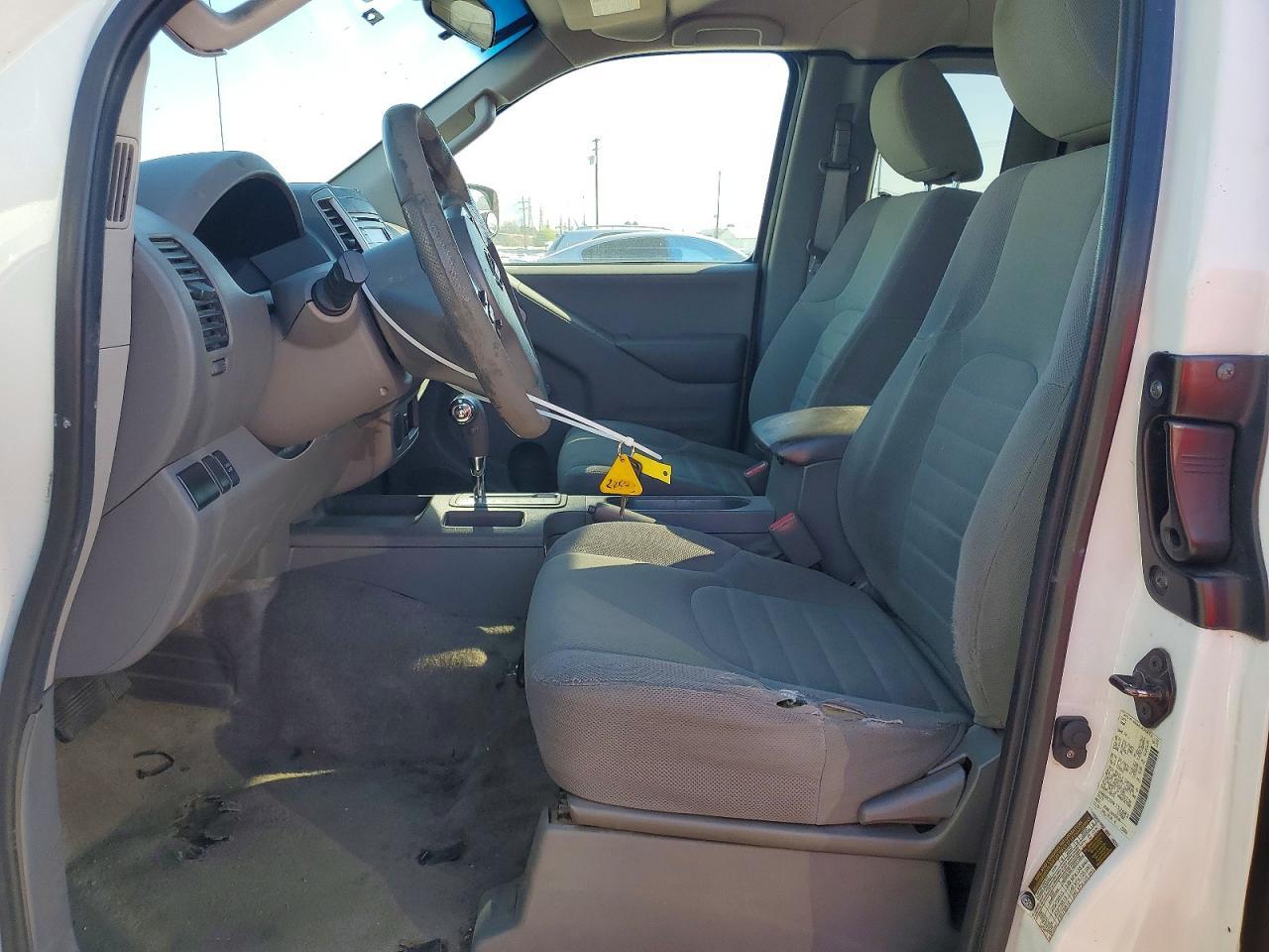 2015 Nissan Frontier S