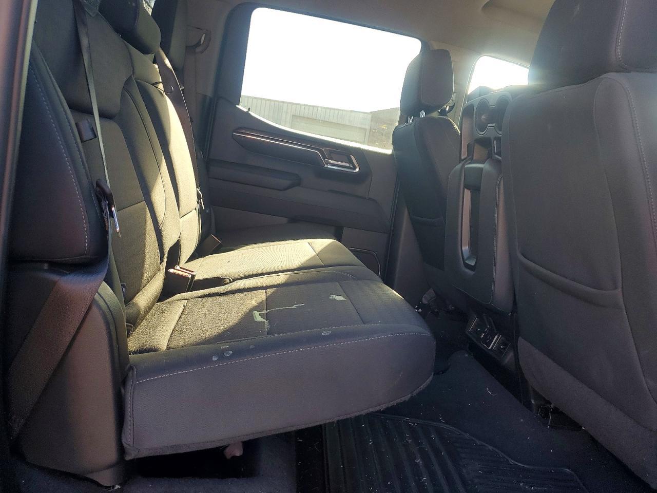 2024 GMC Sierra C1500 Elevation