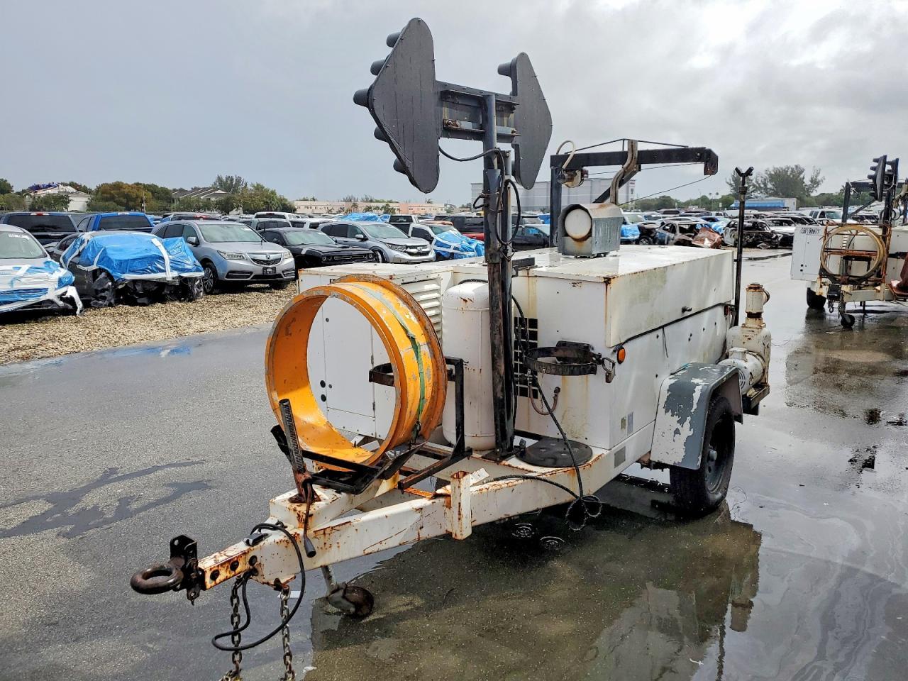 2001 Fenex 2001 Team Fenex F123KP Manhole Support Trailer