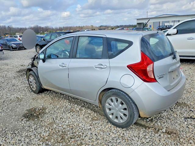 2016 Nissan Versa Note sv