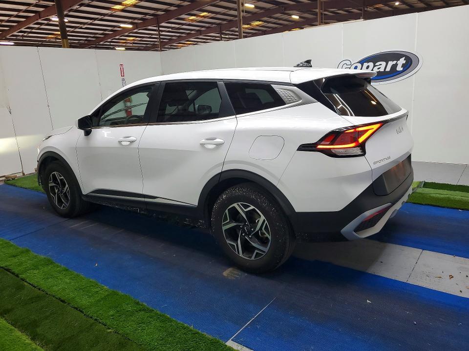 2025 KIA Sportage lx