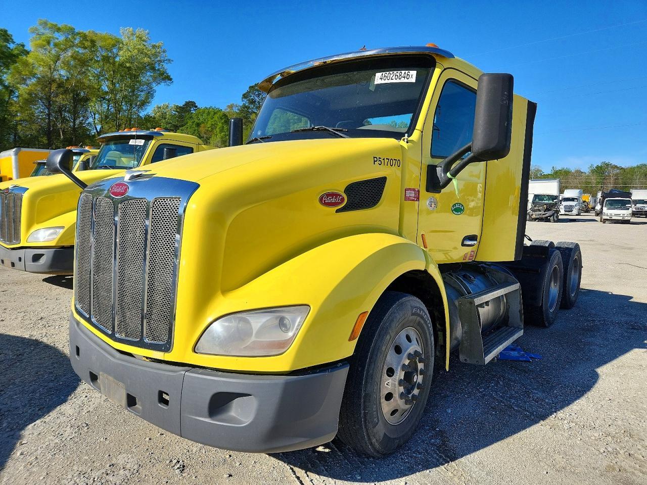 2017 Peterbilt 579 Semi Truck