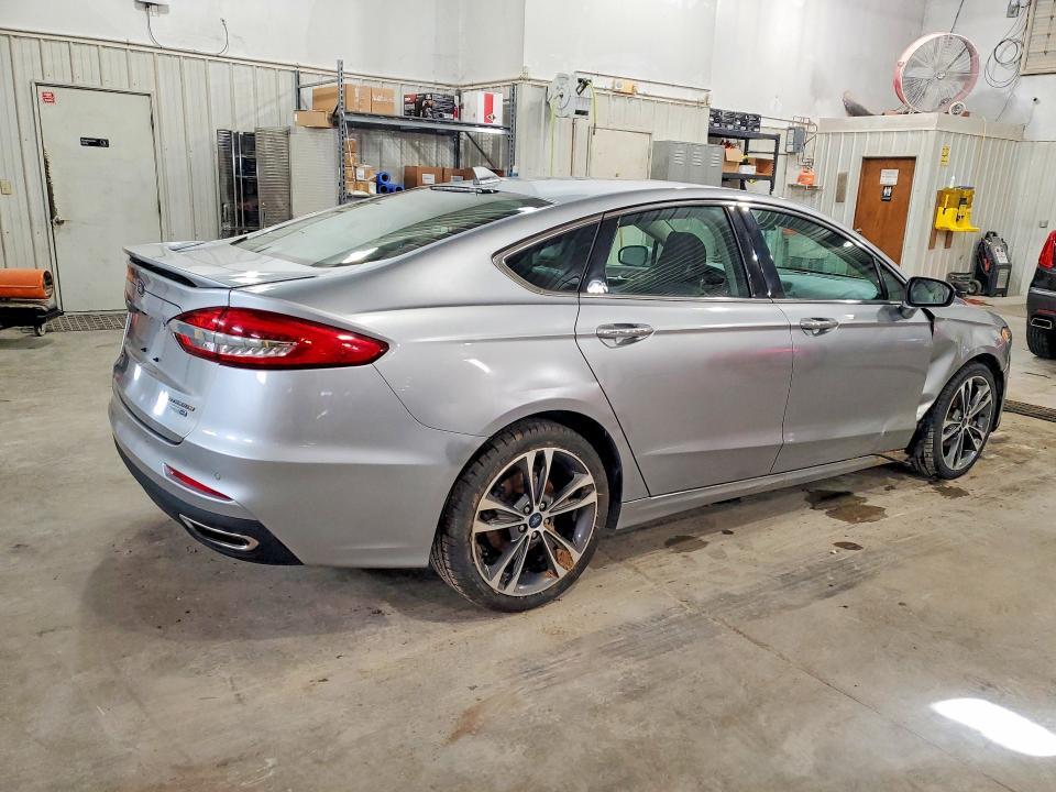 2020 Ford Fusion Titanium