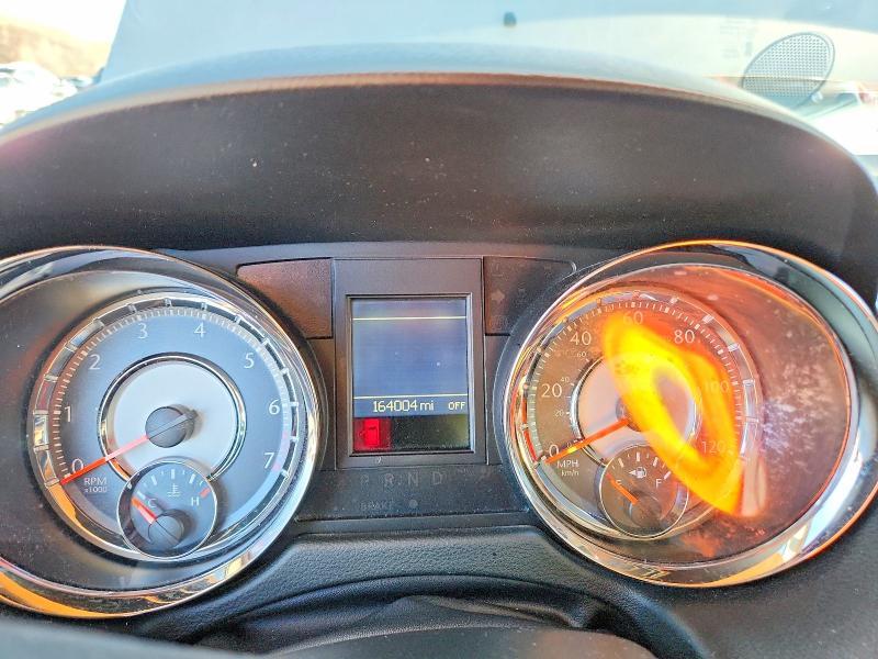 2014 Chrysler Town & Country Touring l