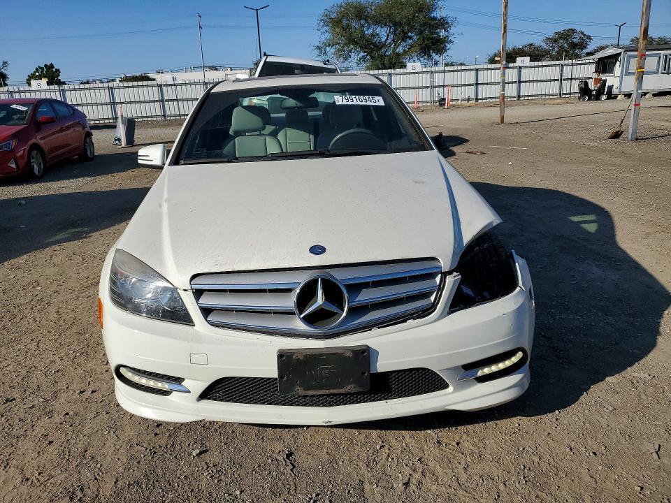 2011 Mercedes-Benz C300