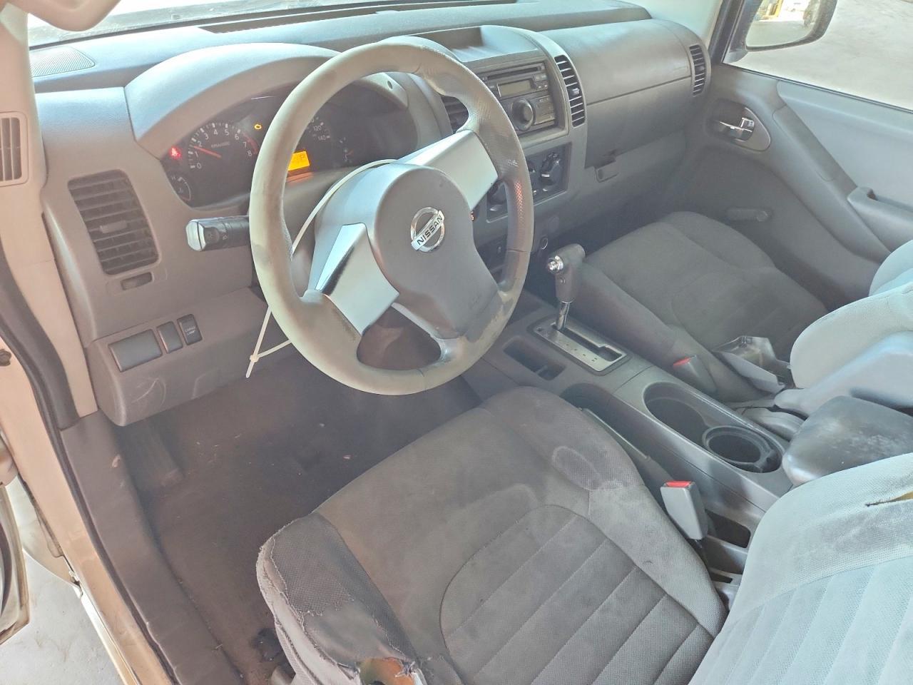 2013 Nissan Frontier S