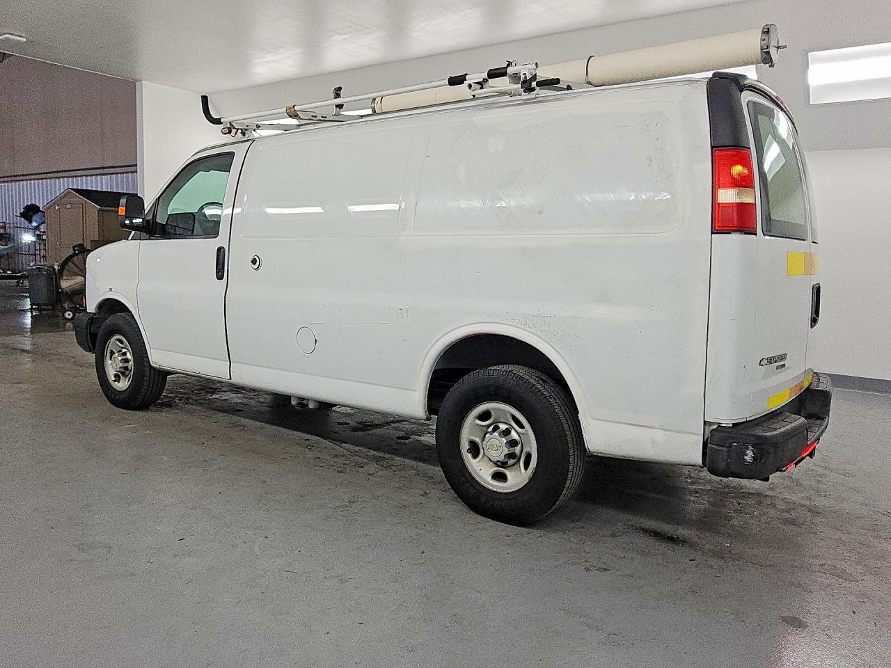 2013 Chev Express G2500