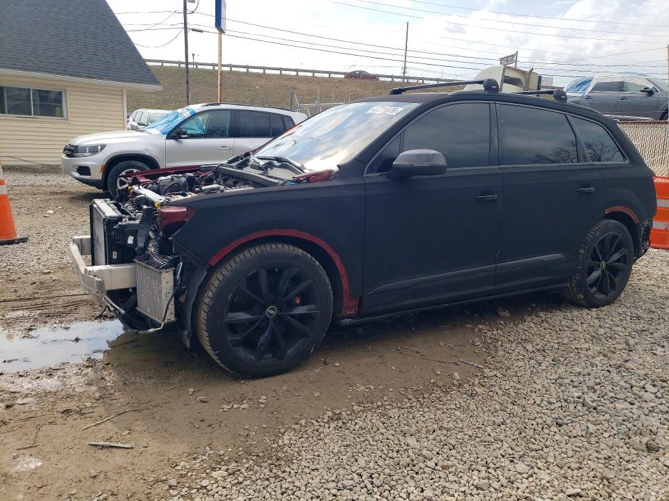 2022 Audi SQ7 Premium Plus