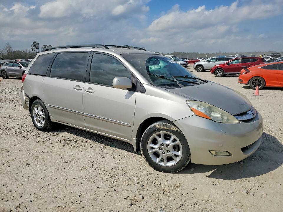 2006 Toyota Sienna xle Limited 7 Passenger