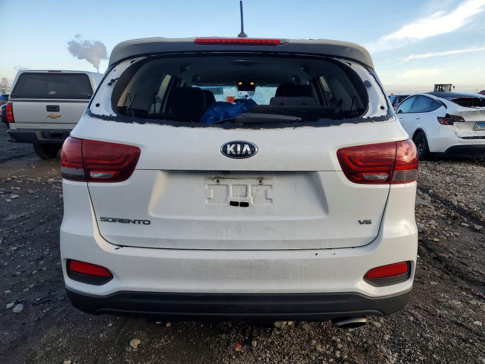 2019 KIA Sorento lx V6