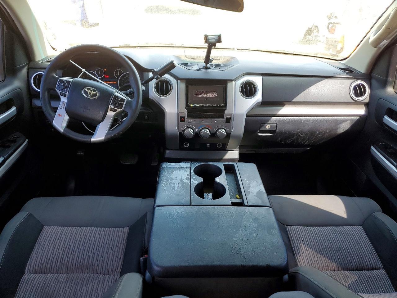 2014 Toyota Tundra SR5