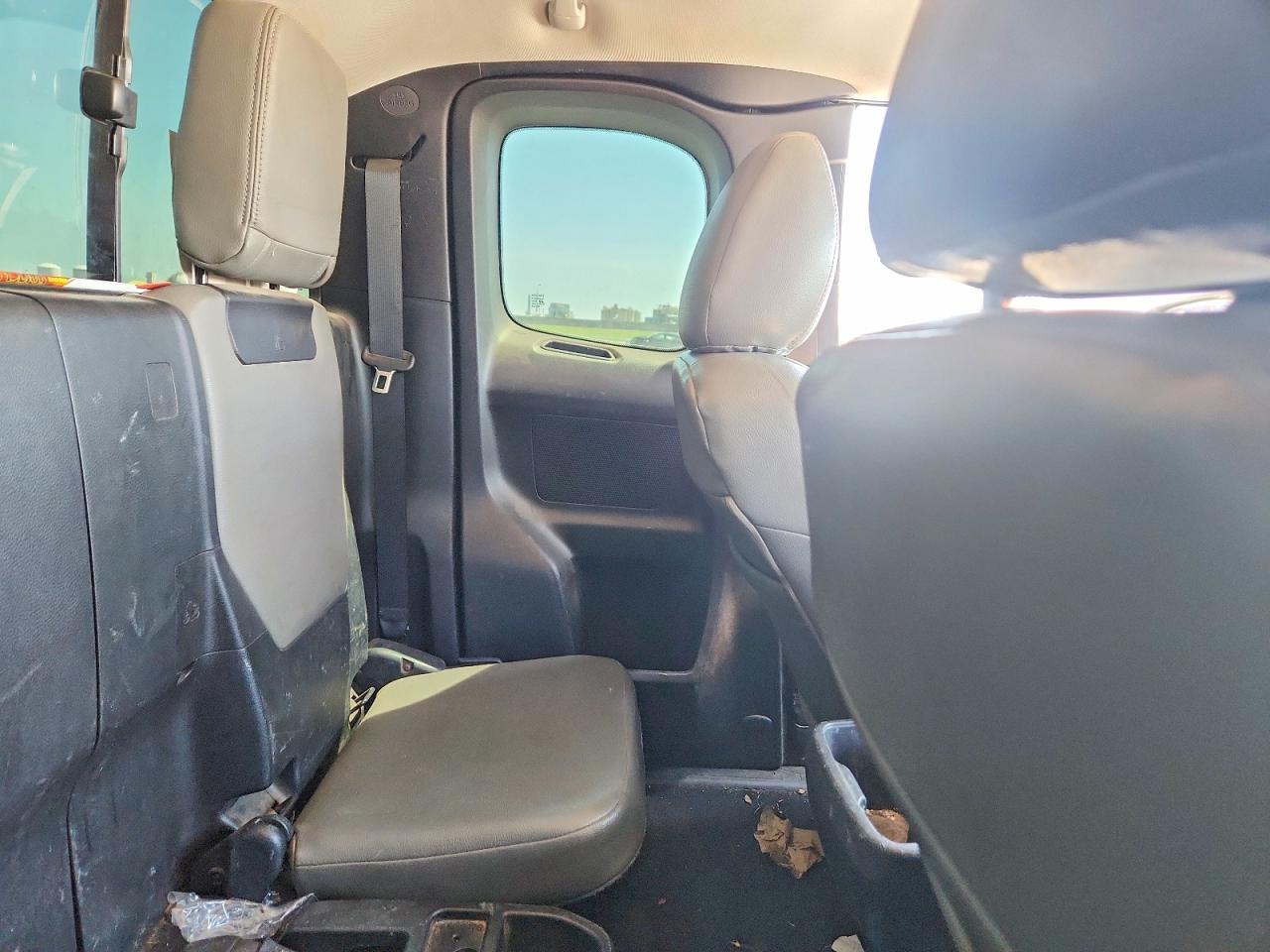 2017 Toyota Tacoma SR