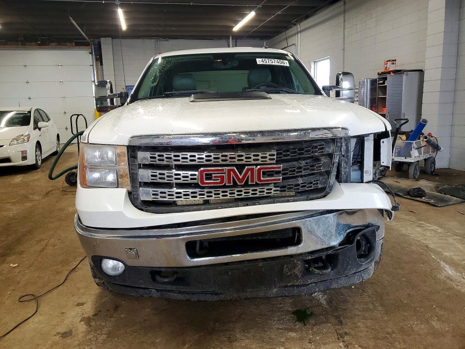 2011 GMC Sierra K2500 slt