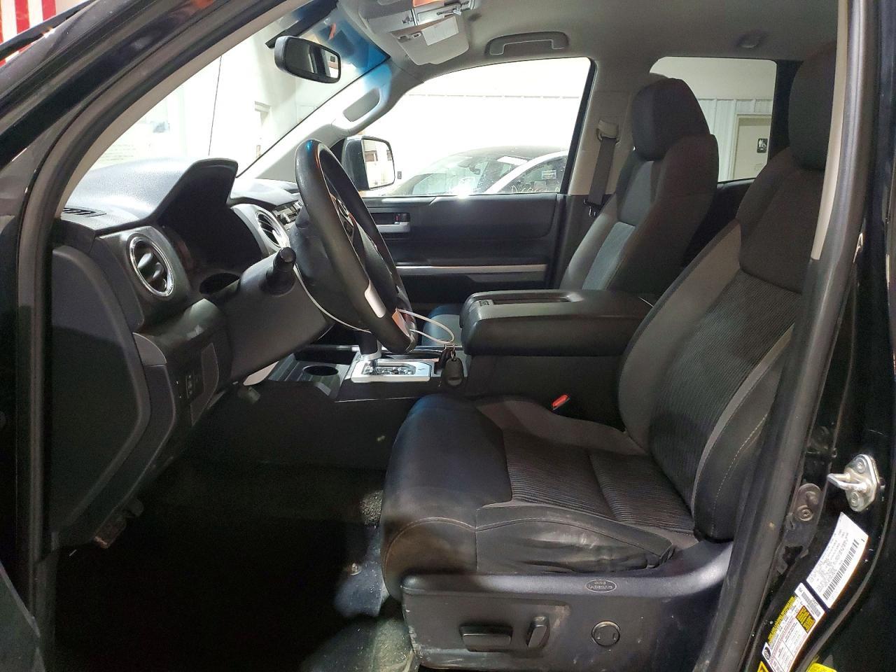 2017 Toyota Tundra SR5