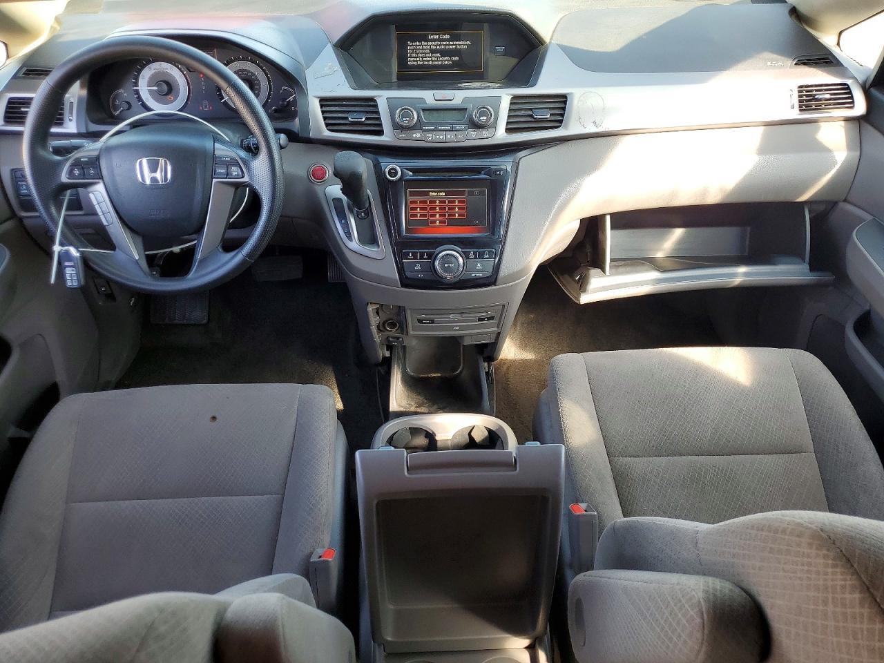 2016 Honda Odyssey se