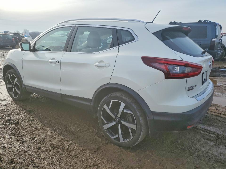 2022 Nissan Rogue Sport sl