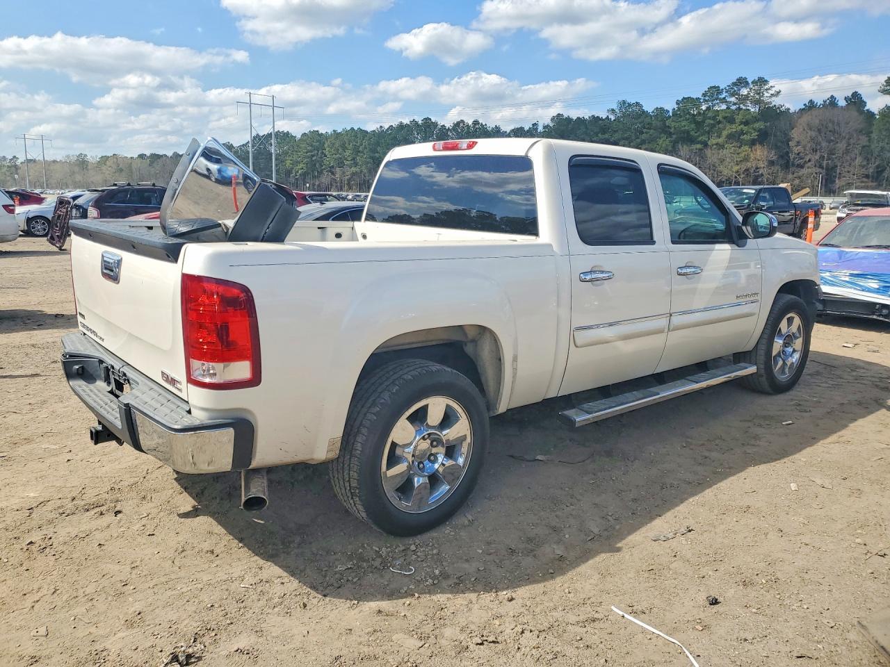 2011 GMC Sierra