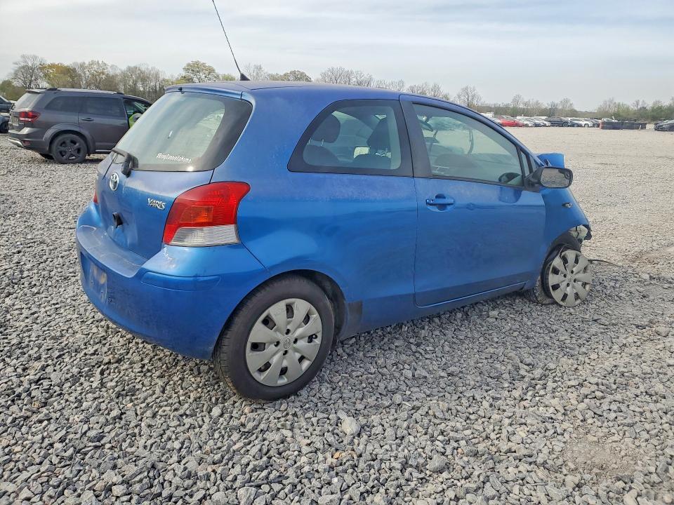 2011 Toyota Yaris Base