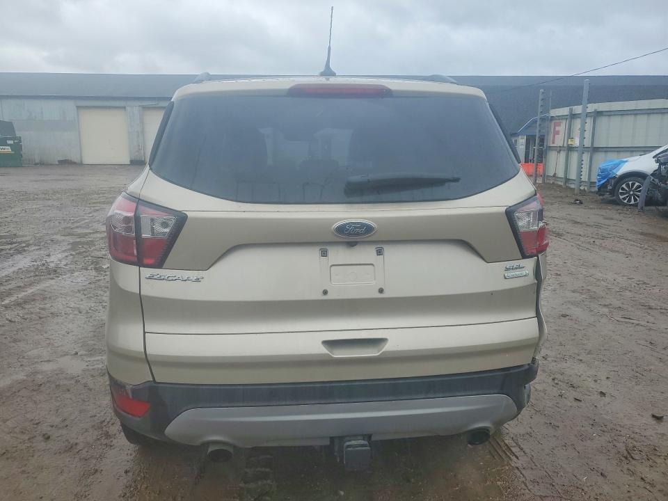 2018 Ford Escape sel