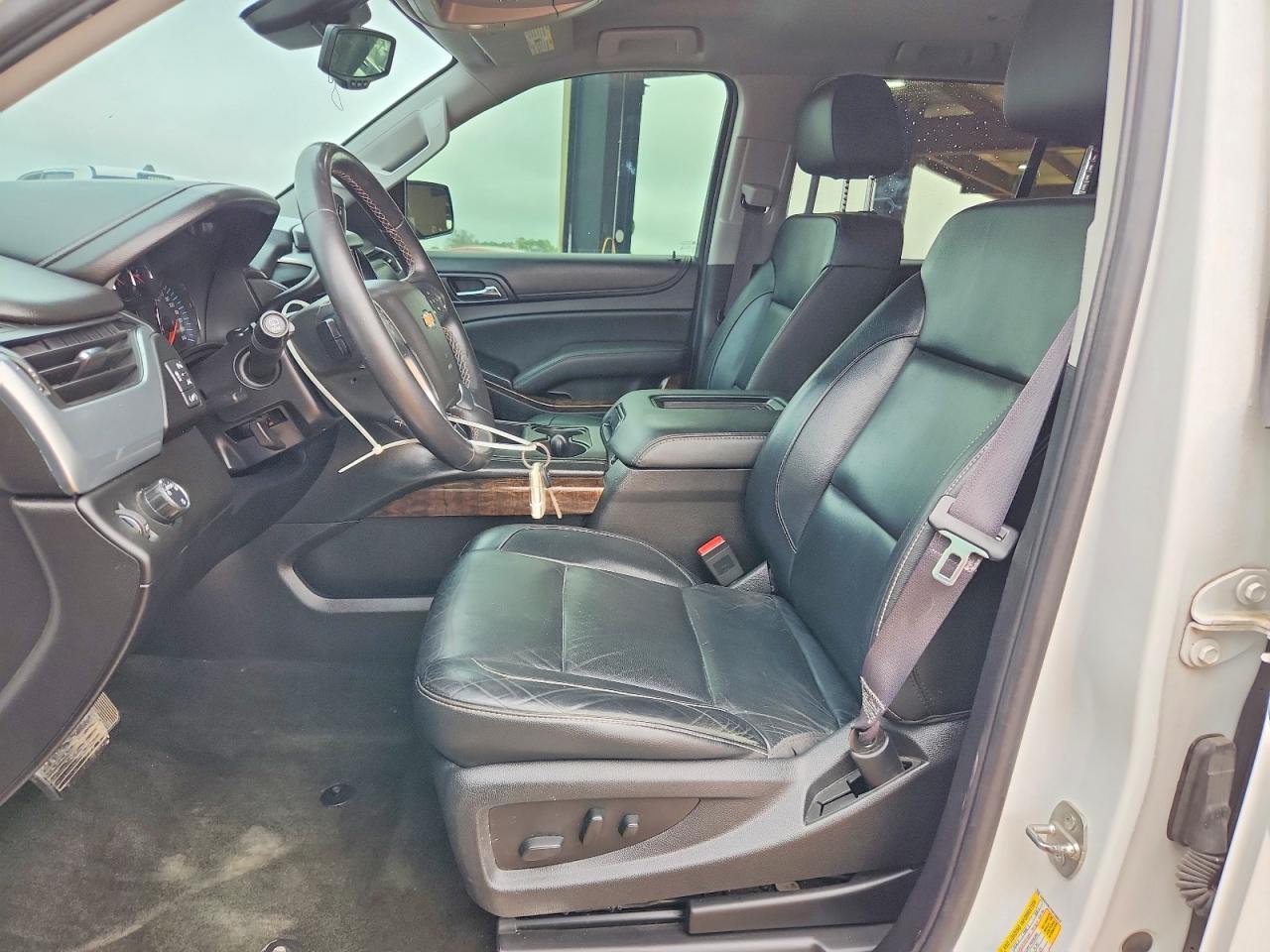 2017 Chevrolet Suburban C1500 lt