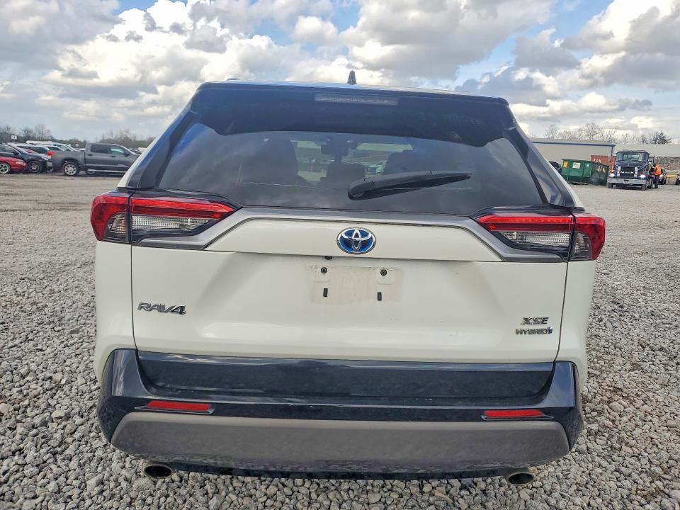 2019 Toyota Rav4 Hybrid xse