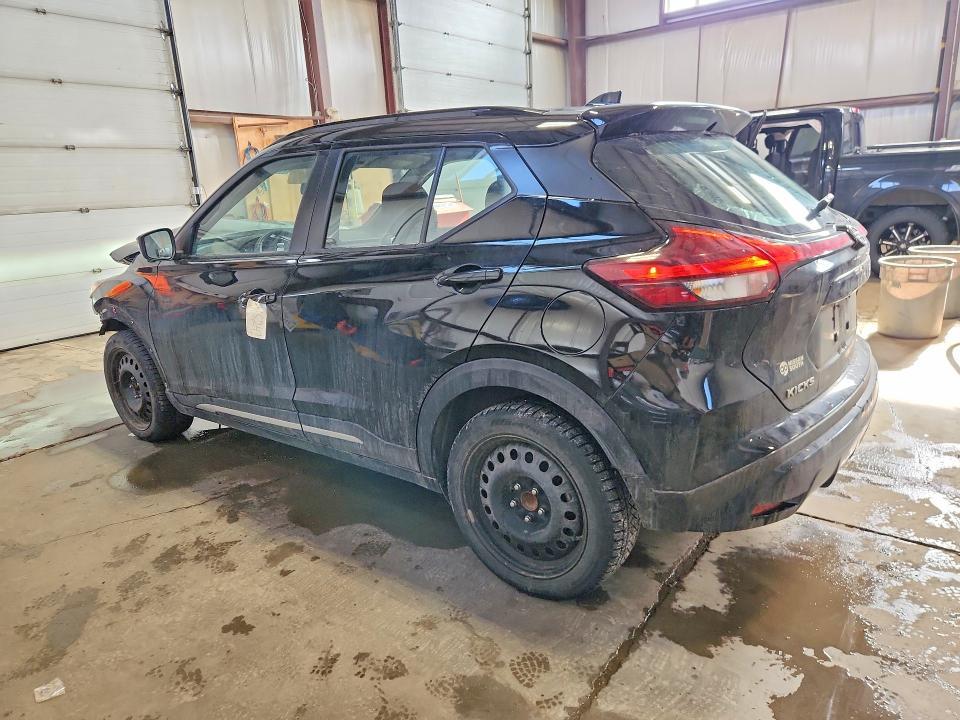 2021 Nissan Kicks sr