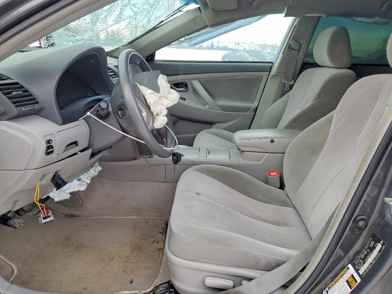 2011 Toyota Camry le V6