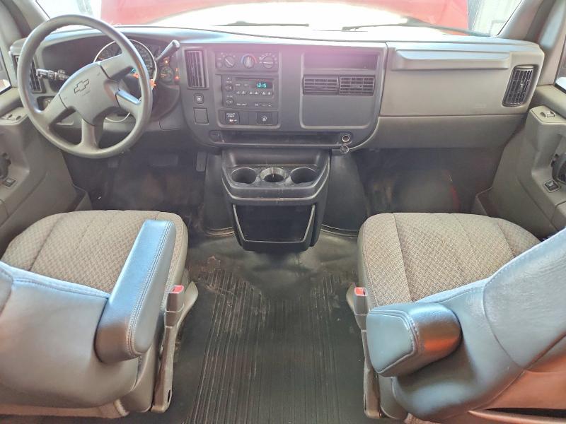 2004 Chev Express G3500