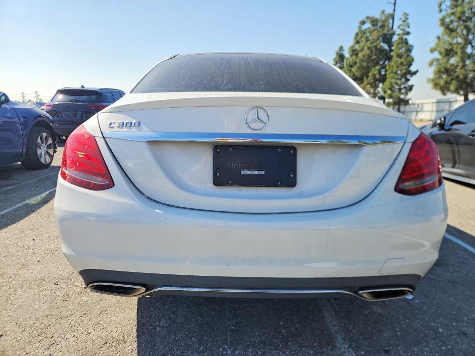 2016 Mercedes-Benz C300