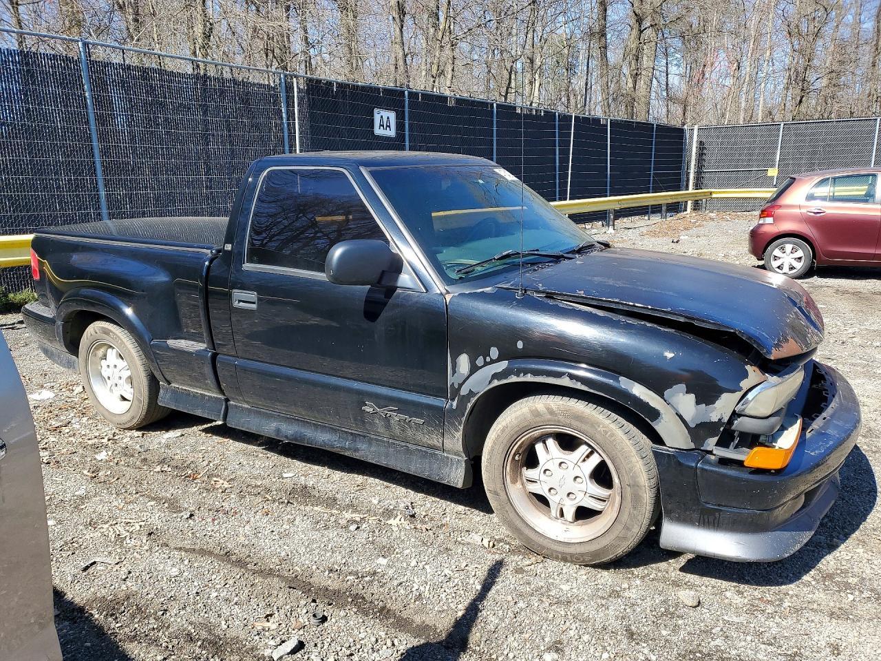 2000 Chevrolet S Truck S10