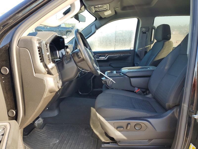 2025 Chevrolet Silverado C1500 LT