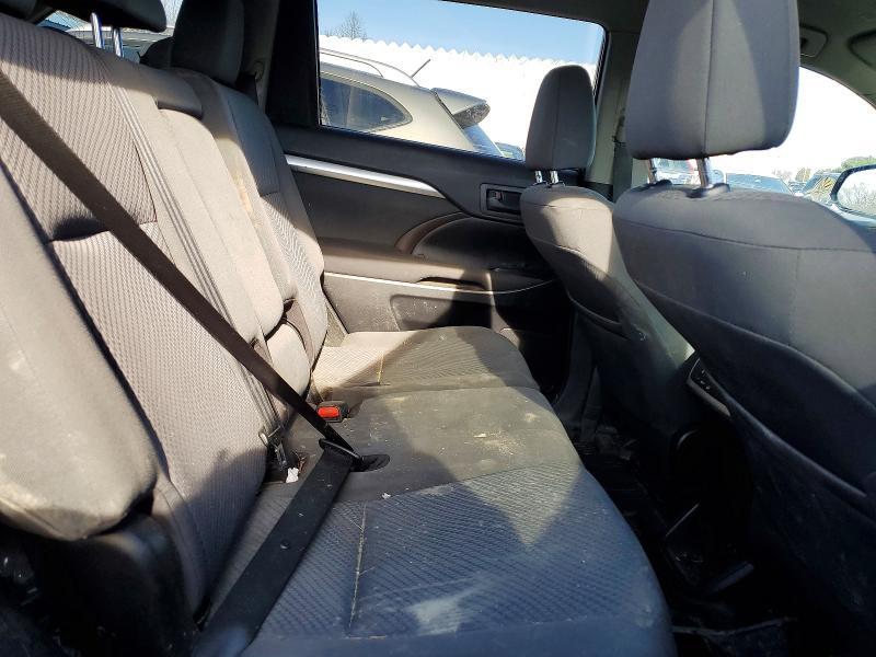 2019 Toyota Highlander le