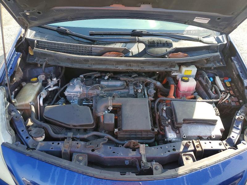2012 Toyota Prius v Five