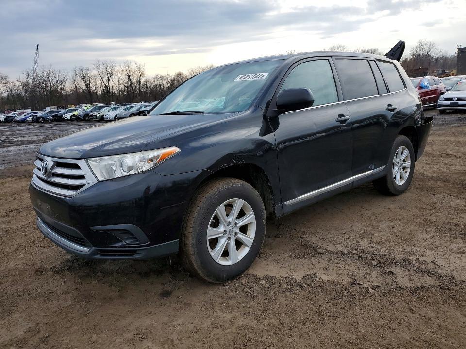 2013 Toyota Highlander Base
