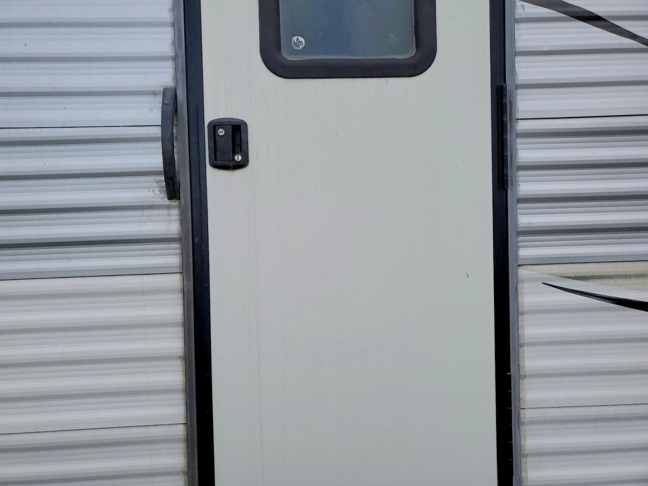 2017 Keystone Coleman Camper