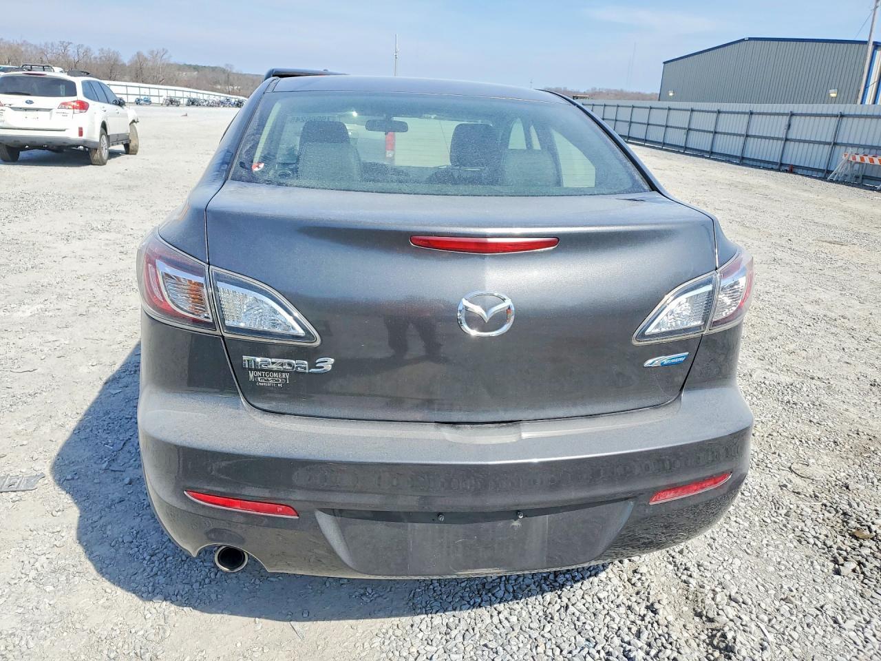 2012 Mazda 3 I
