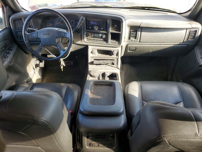 2004 GMC Sierra K2500 Heavy Duty