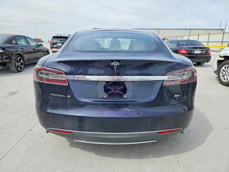 2015 Tesla Model s 85