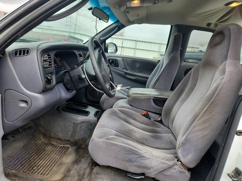 2000 Dodge Dakota
