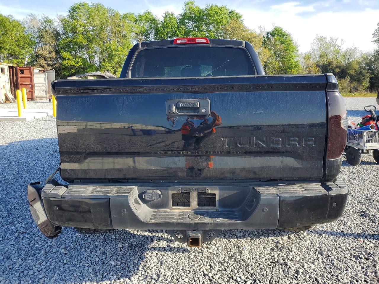 2019 Toyota Tundra SR5